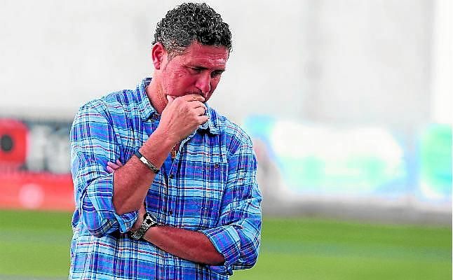 Alonso Ramírez: "Estamos intentado reforzarnos"