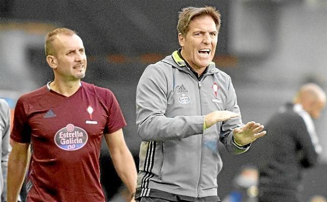 "Este Sevilla cambia su sistema pero no su seña de identidad"