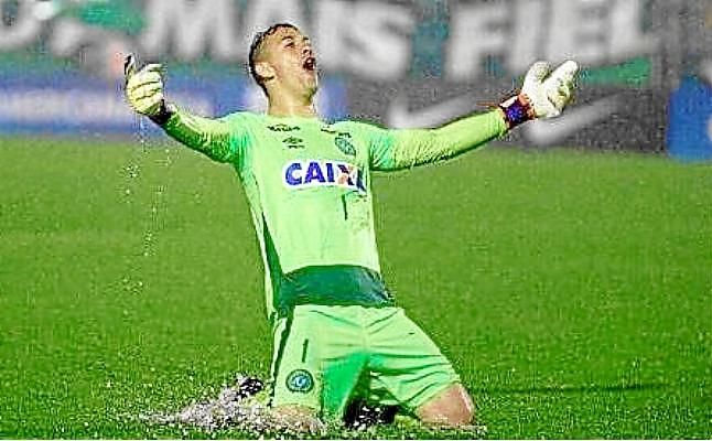 El portero fallecido del Chapecoense, nombrado como Jugador del Año