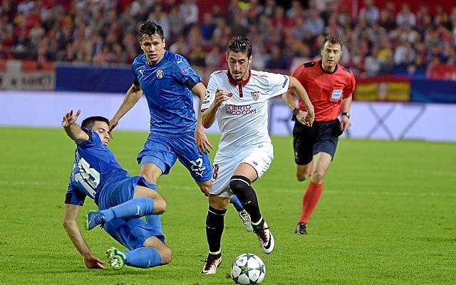 Escudero se instala en la elite