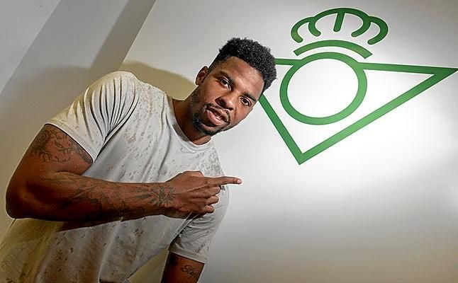 Donk: "Quiero asentarme en el Betis"