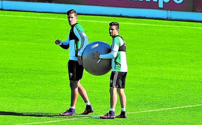 Alegría no tiene la más mínima intención de marcharse del Betis