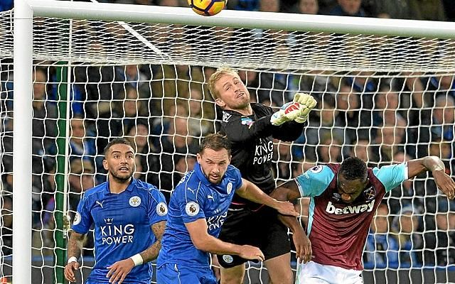 El Leicester despide el año ganando