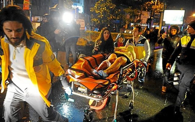 Atentado en Estambul: La mayoría de las 39 víctimas eran extranjeras