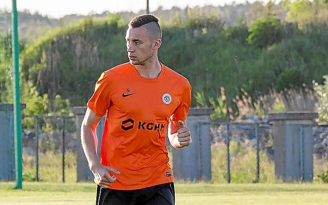 Más competencia por Jach