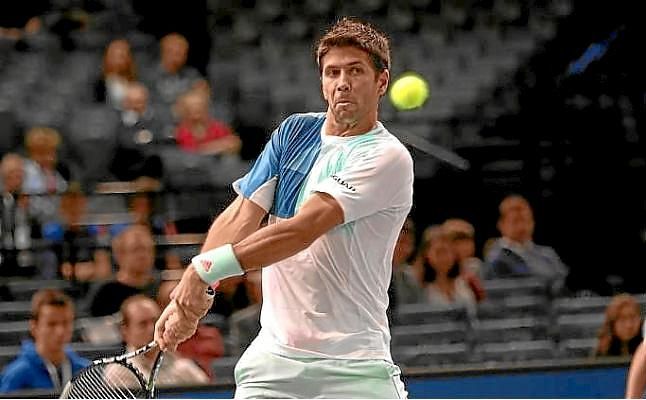 Verdasco y Almagro avanzan a segunda ronda en Doha