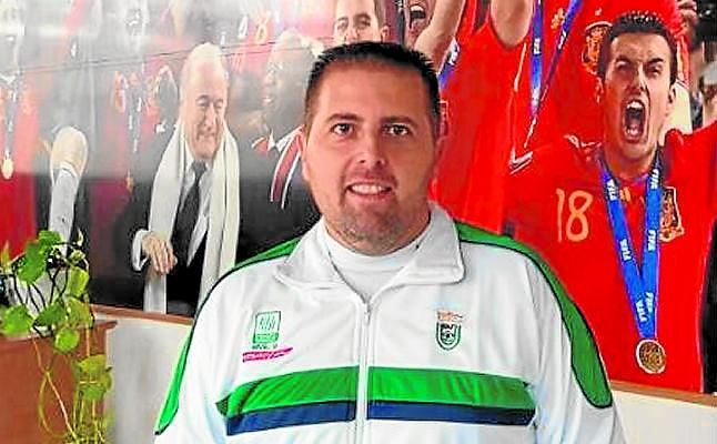 Manuel Crespo, rumbo a Chile