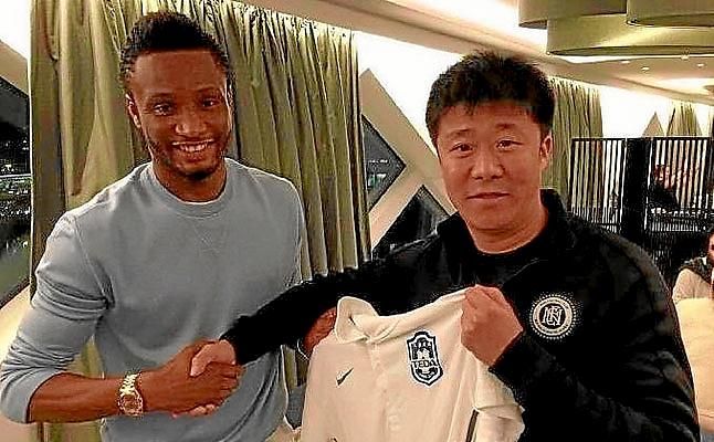 Obi Mikel ficha por el Tianjin Teda chino
