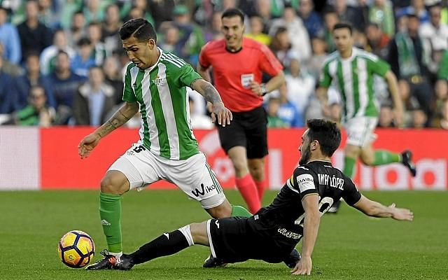Petros y Bruno causarán baja para el Calderón