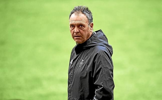 Caparrós: "No puedo más que sentir orgullo de haber pertenecido a Osasuna"