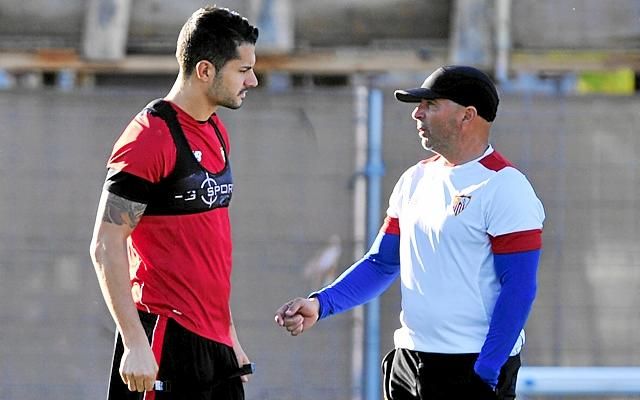 Vitolo: "A todo futbolista le gustaría jugar en un grande y el Sevilla lo es"