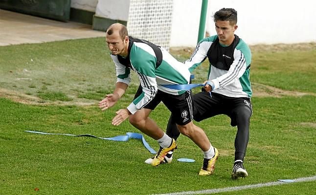 El agente de Zozulia critica al Betis