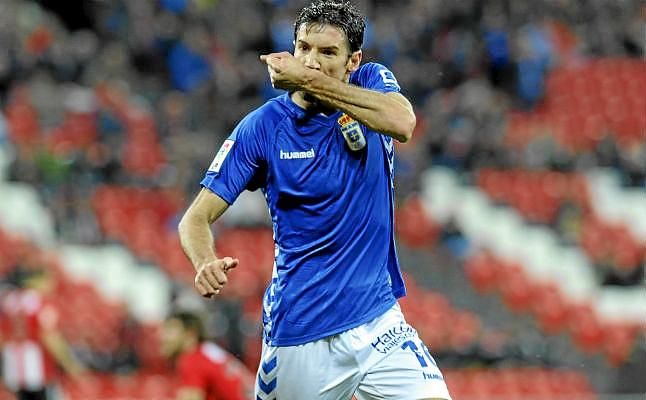 Toché: "Todos pasamos malas rachas, ojalá la del Oviedo haya terminado ya"