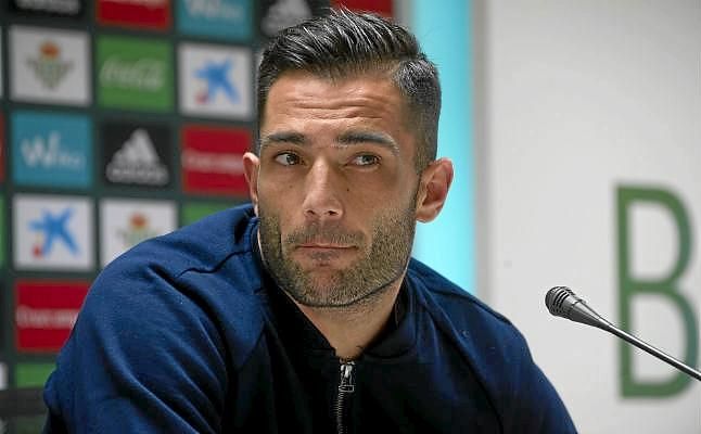 Adán, su renovación y los fichajes