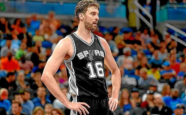 Pau Gasol, operado con éxito, estará seis semanas de baja