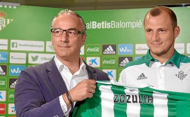 Torrecilla abre la puerta de manera sutil