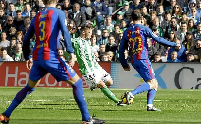 Durmisi: "Conozco el interés del Liverpool, pero ya estoy en un gran club"