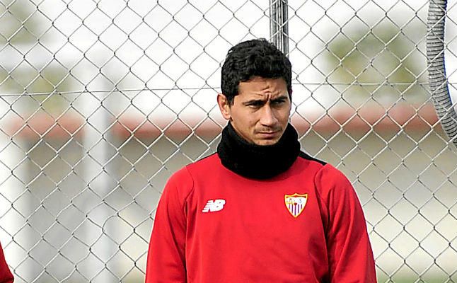 El agente de Ganso, en Sevilla ante una posible salida