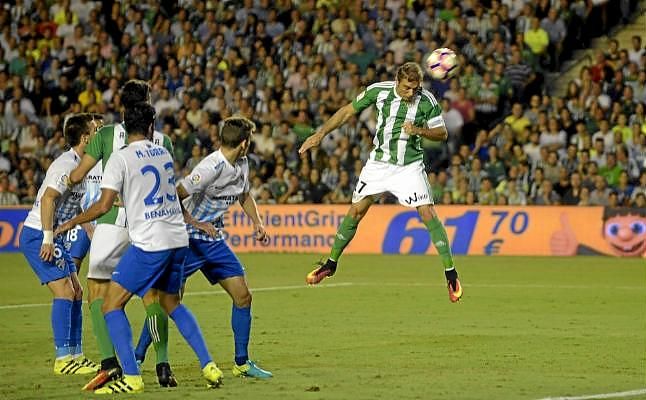 Ya hay horario para el derbi andaluz entre Málaga y Betis
