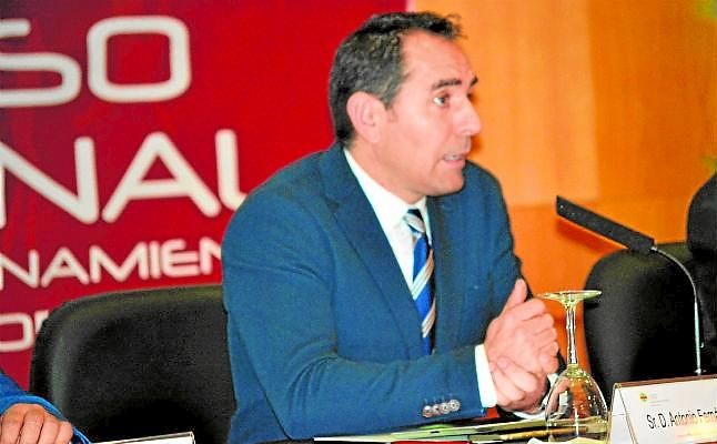 Antonio Fernández-Martínez: Al cargo tras las aulas y la investigación