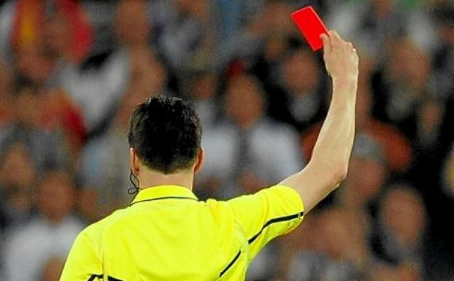 Un árbitro, indignado por los insultos racistas que recibió de dos padres en Zaragoza