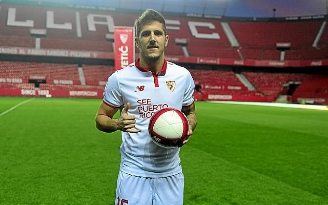 Tres fichajes y tres salidas en Nervión