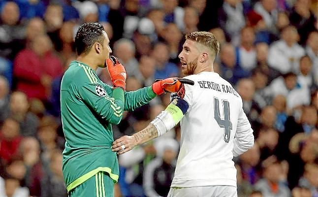 Keylor Navas: "He visto a Ramos cantar el himno del Sevilla, le tiene mucho aprecio"