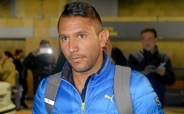 Montoya se apodera del '14'