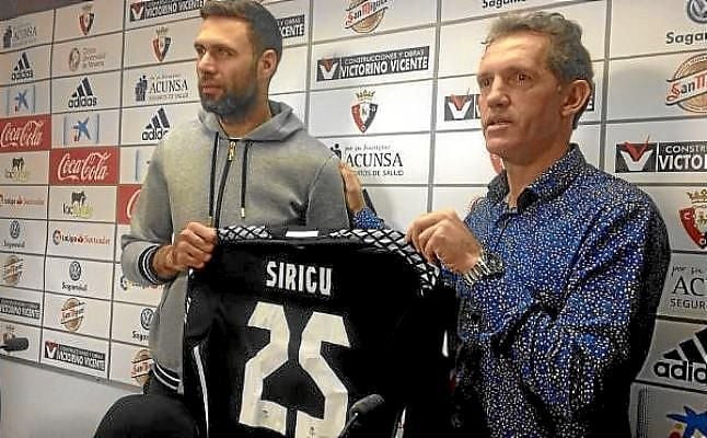 Sirigu: "En Sevilla no estaba jugando y tenía ganas de jugar"