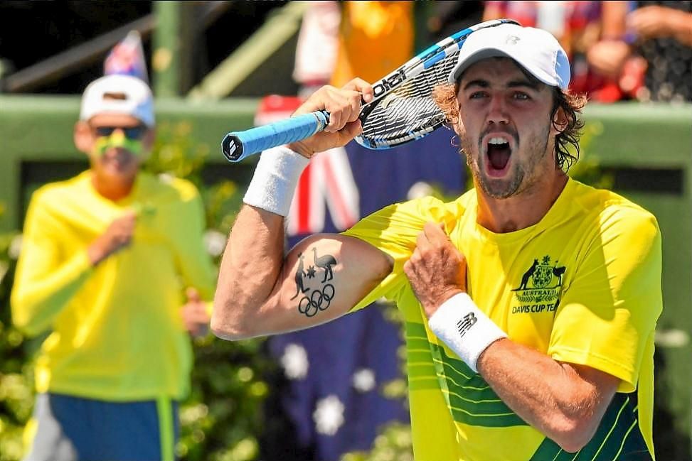 Australia domina 2-0 a República Checa