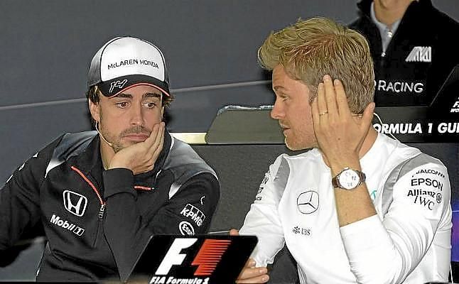 Rosberg: "Como fan, hubiese escogido a Alonso para Mercedes"