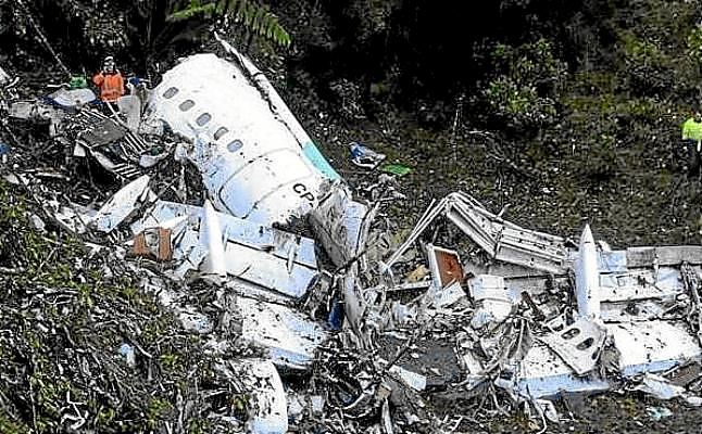 Familiares de los periodistas del vuelo del Chapecoense estudian demandar al club