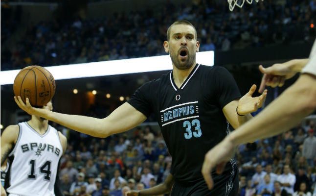 Marc Gasol bate a unos Spurs sin su hermano y Ricky Rubio se acostumbra al 'doble-doble'