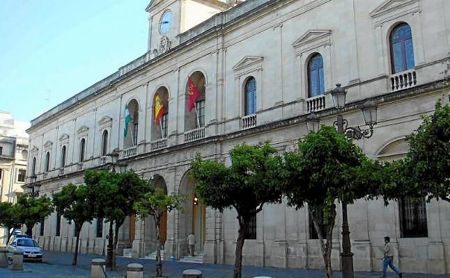 Un concejal del Ayuntamiento de Sevilla: "Vaya asco dan los jugadores del Betis"