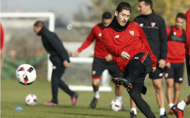 Escudero sigue al margen del grupo