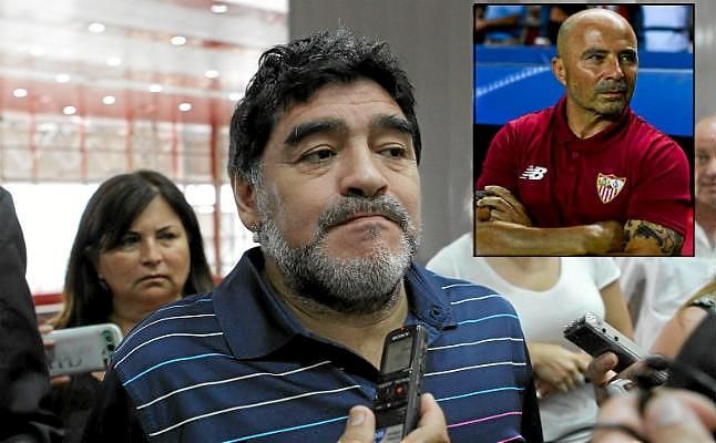 Maradona: "Sampaoli me parece el mejor entrenador del momento"