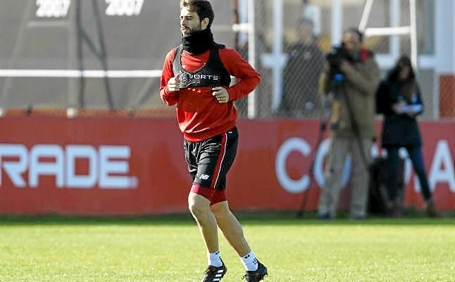 Pareja y Escudero entrenan al margen