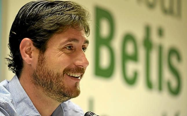 Víctor, sobre el Valencia: "Nos enfrentamos a un equipo con un rendimiento irregular"