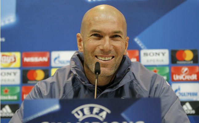 Zidane: "El Real Madrid siempre es favorito, pero el escudo no nos puede hacer ganar"