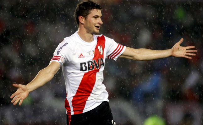 Un equipo chino ofrece a River 18 millones de euros por Lucas Alario