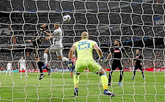 Real Madrid 3-1 Nápoles: El campeón saca músculo