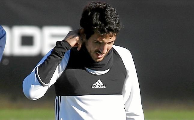 Parejo reconoce el "interés del Sevilla"