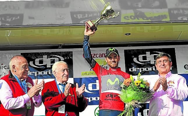 Coquard gana en Sevilla y Valverde aguanta el liderato a falta de una etapa