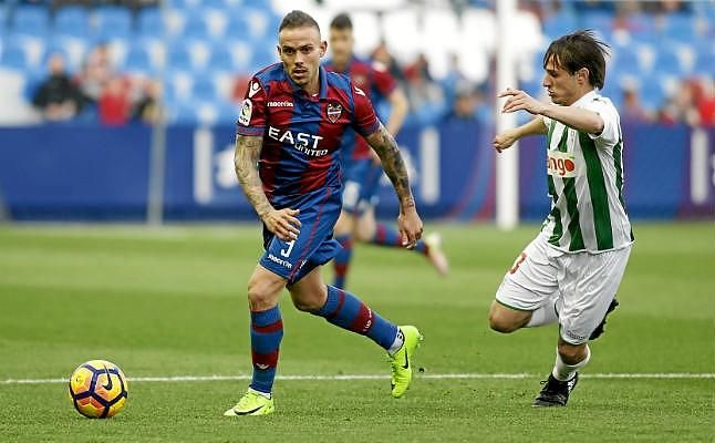 El Levante sigue imparable hacia el ascenso