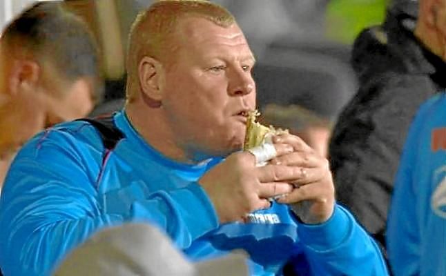 La FA investigará a Shaw por su bocadillo ante el Arsenal