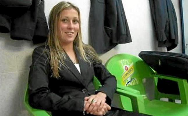 Rocío Puente, una árbitra española en la Eurocopa de Holanda