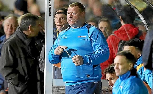 Dimite Shaw, el portero que se comió un bocadillo