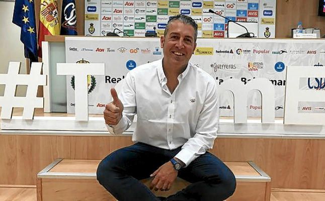 Carlos Viver, nuevo seleccionador de las Guerreras: "Asumimos un reto muy complicado"