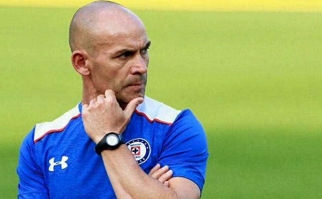 Jémez y La Volpe se ven en el Azteca en duelo clave para Cruz Azul y América