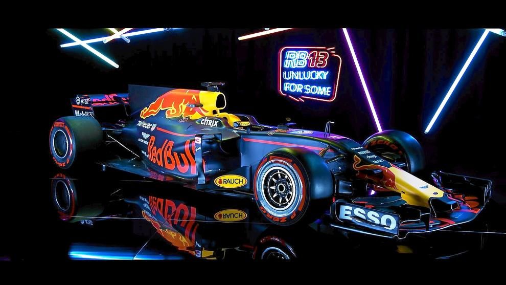 Red Bull presenta el RB13 con un morro distinto